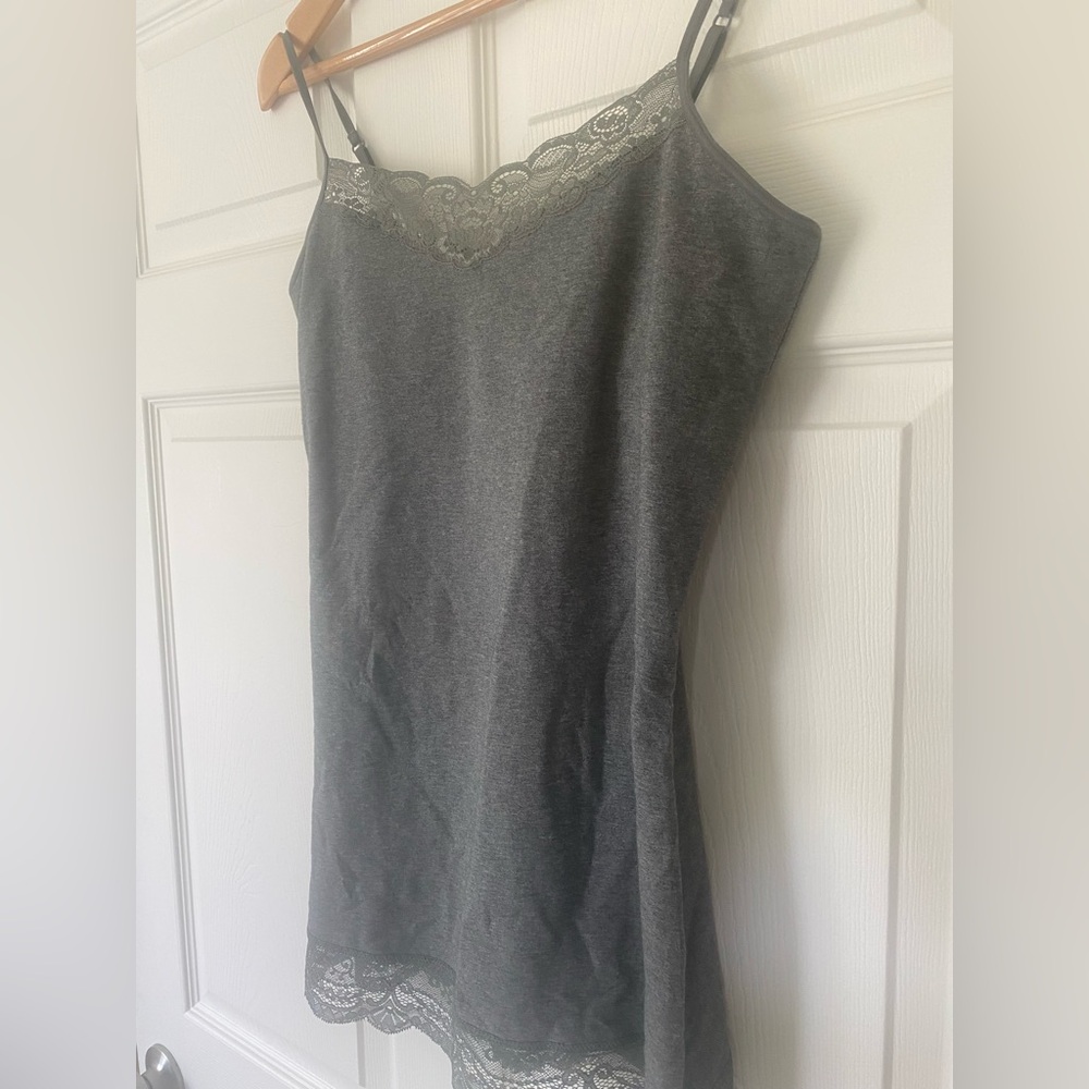 Express Charcoal Heather, Gray Cami with built-in bra new with tags!
